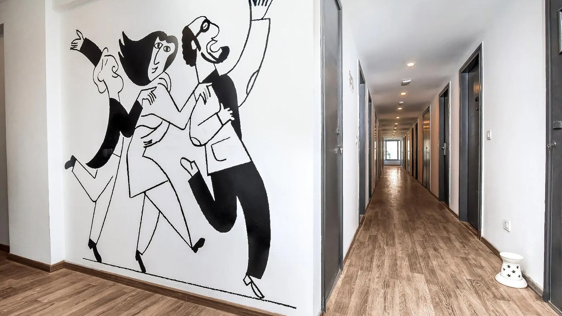 Hotel Collection O Majestic Inn Gurgaon